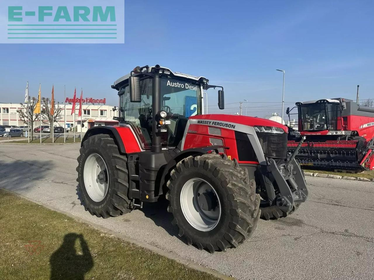 Massey Ferguson mf 8s.205 - טרקטור חקלאי: תמונה 1 Massey Ferguson mf 8s.205 - טרקטור חקלאי: תמונה 1