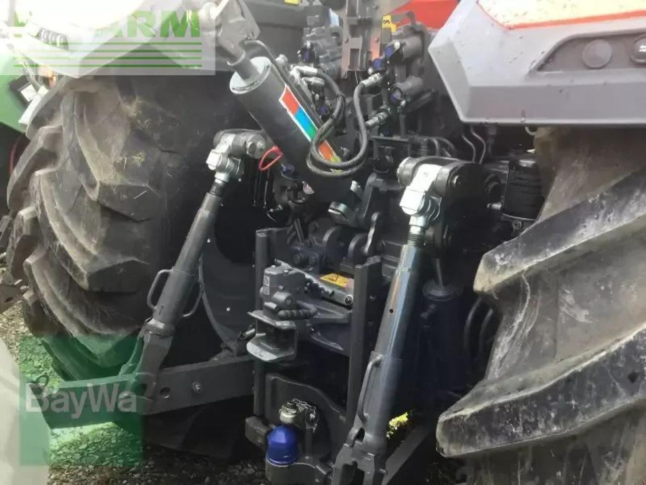 Massey Ferguson mf 8s.305 dyna-vt exclusive ma Exclusive - טרקטור חקלאי: תמונה 3 Massey Ferguson mf 8s.305 dyna-vt exclusive ma Exclusive - טרקטור חקלאי: תמונה 3