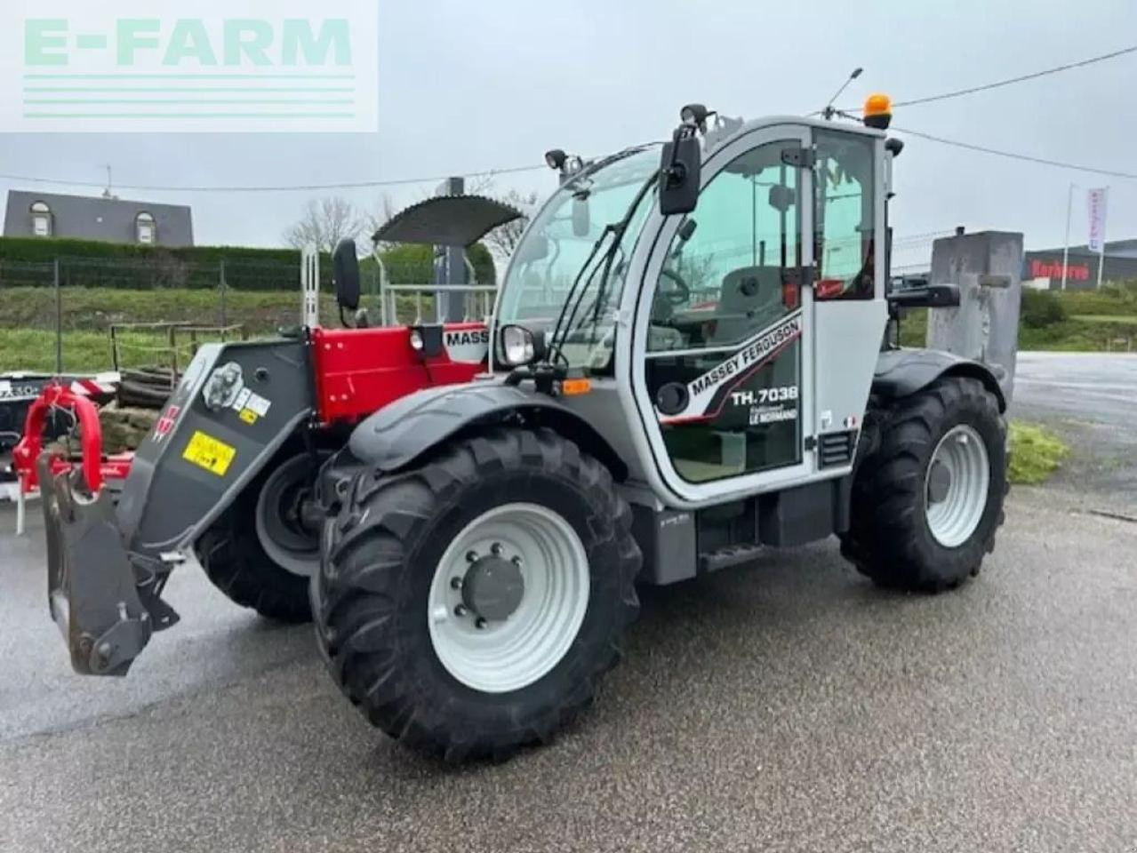 Massey Ferguson mfth7038 - מפעיל טלסקופי: תמונה 2 Massey Ferguson mfth7038 - מפעיל טלסקופי: תמונה 2