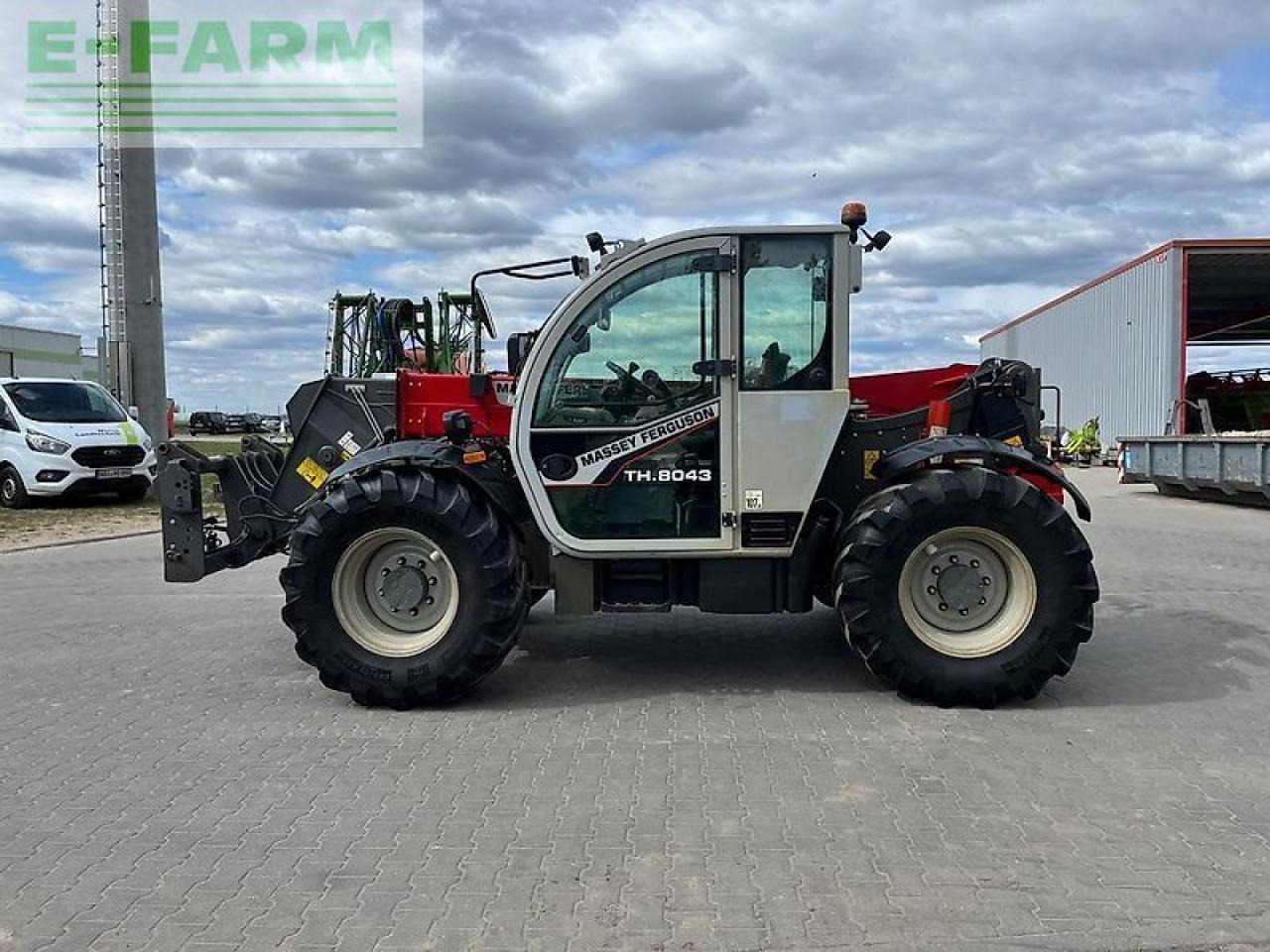 מפעיל טלסקופי Massey Ferguson th 8043: תמונה 8 מפעיל טלסקופי Massey Ferguson th 8043: תמונה 8