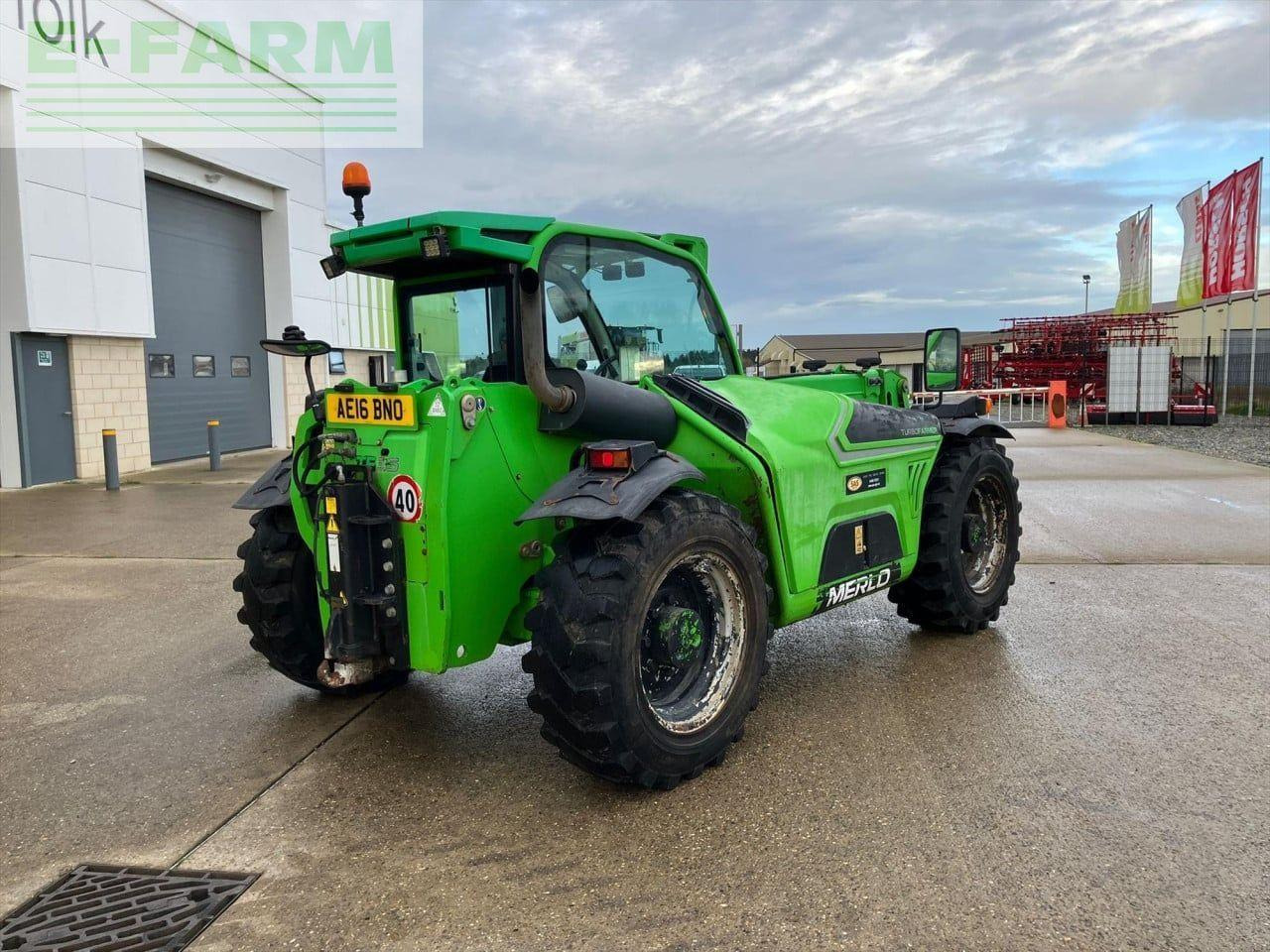 Merlo TF35.7 - מפעיל טלסקופי: תמונה 4 Merlo TF35.7 - מפעיל טלסקופי: תמונה 4