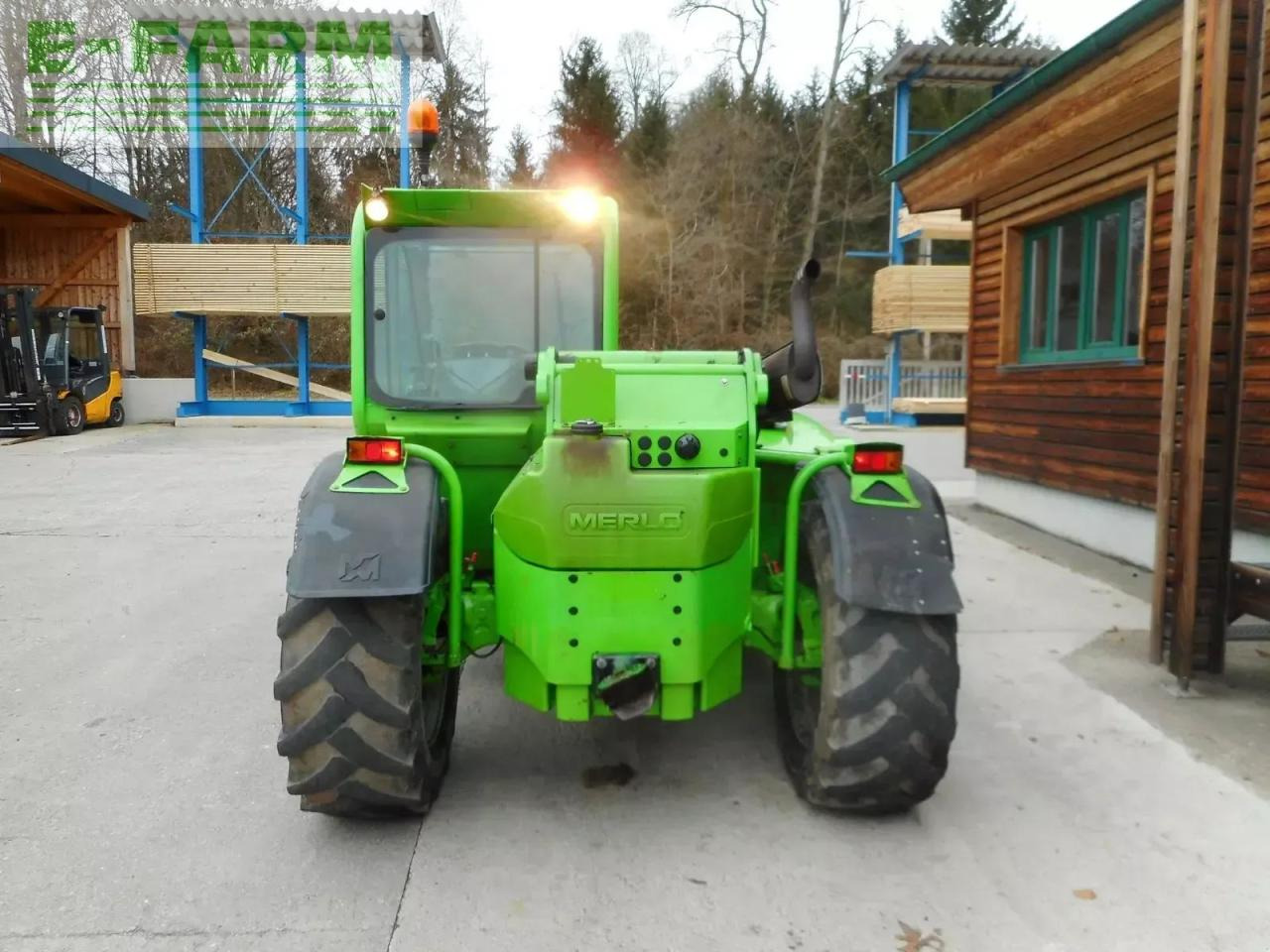 Merlo p32.6 plus ( 2,15 hoch 2,05 breit ) 40 km/h - מפעיל טלסקופי: תמונה 3 Merlo p32.6 plus ( 2,15 hoch 2,05 breit ) 40 km/h - מפעיל טלסקופי: תמונה 3