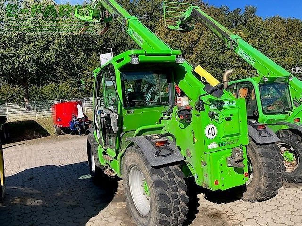 Merlo tf 42.7-140 - מפעיל טלסקופי: תמונה 2 Merlo tf 42.7-140 - מפעיל טלסקופי: תמונה 2