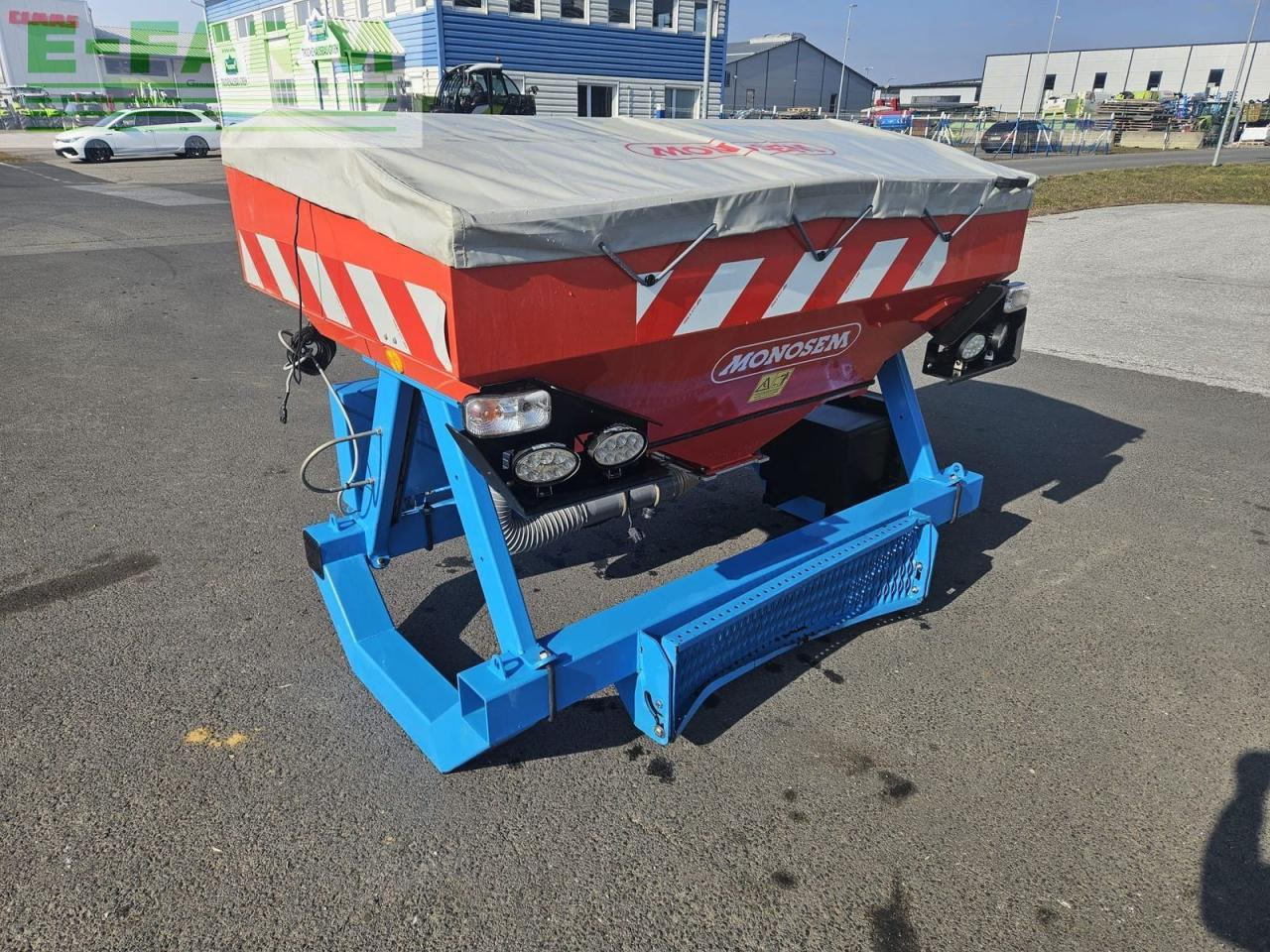 Monosem fronttank ft 1600 - מכונת זריעה מדויקת: תמונה 1 Monosem fronttank ft 1600 - מכונת זריעה מדויקת: תמונה 1