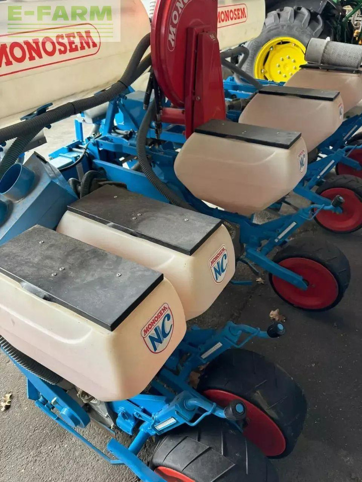 Monosem ng plus-4r - מכונת זריעה מדויקת: תמונה 3 Monosem ng plus-4r - מכונת זריעה מדויקת: תמונה 3