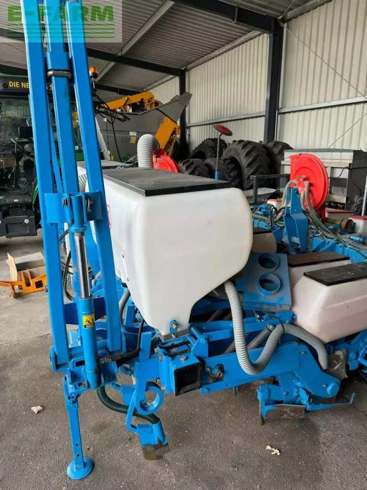 Monosem ng plus-4r - מכונת זריעה מדויקת: תמונה 4 Monosem ng plus-4r - מכונת זריעה מדויקת: תמונה 4