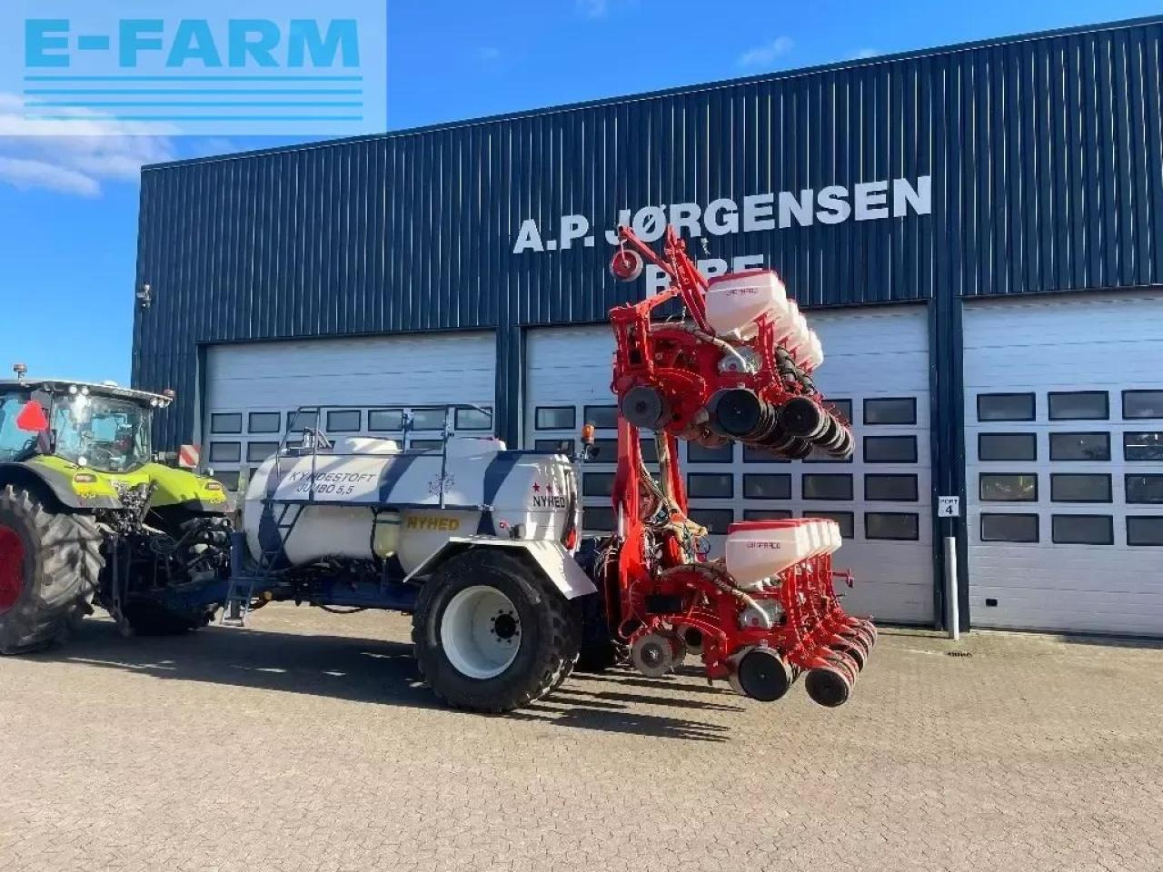 Mustang med flydende gødningsudstyr - מכונת זריעה מדויקת: תמונה 1 Mustang med flydende gødningsudstyr - מכונת זריעה מדויקת: תמונה 1