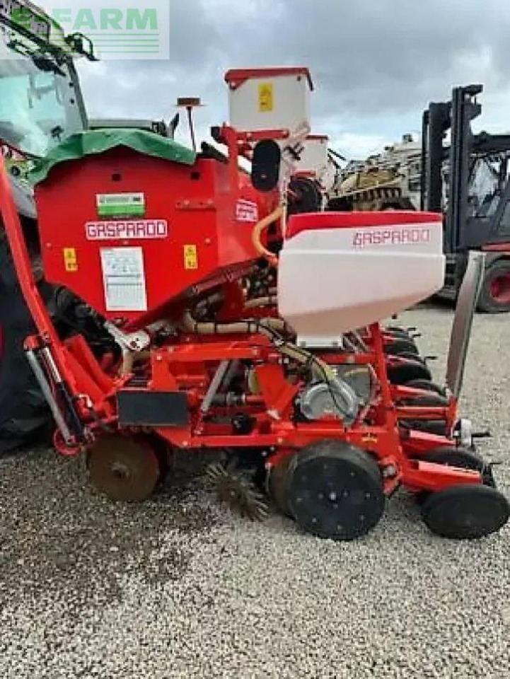 Mustang mte f6 - מכונת זריעה מדויקת: תמונה 4 Mustang mte f6 - מכונת זריעה מדויקת: תמונה 4