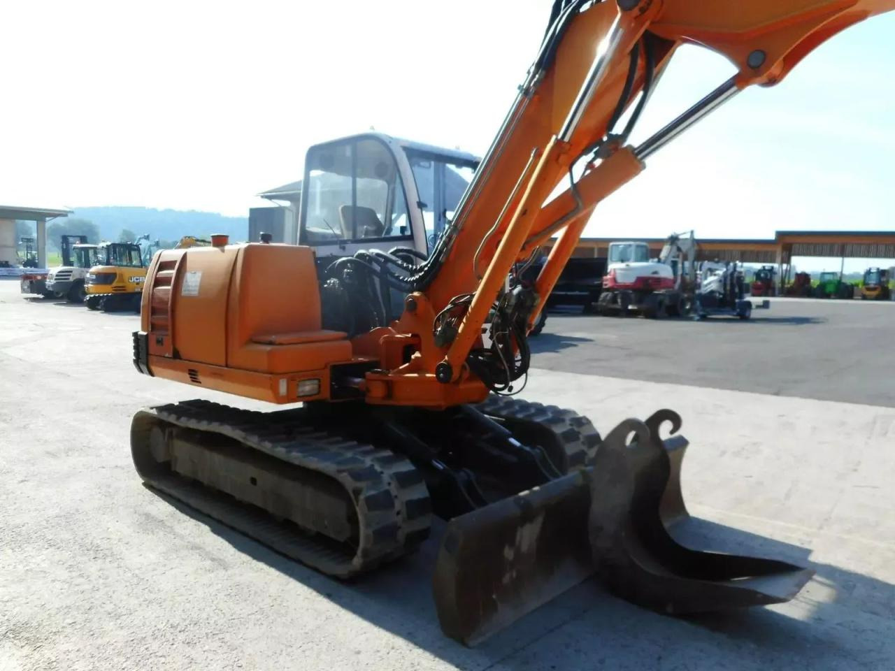 Neuson 8002rd ( 7.900kg ) hydr. sw + verstellausleger - מיני מחפר: תמונה 4 Neuson 8002rd ( 7.900kg ) hydr. sw + verstellausleger - מיני מחפר: תמונה 4