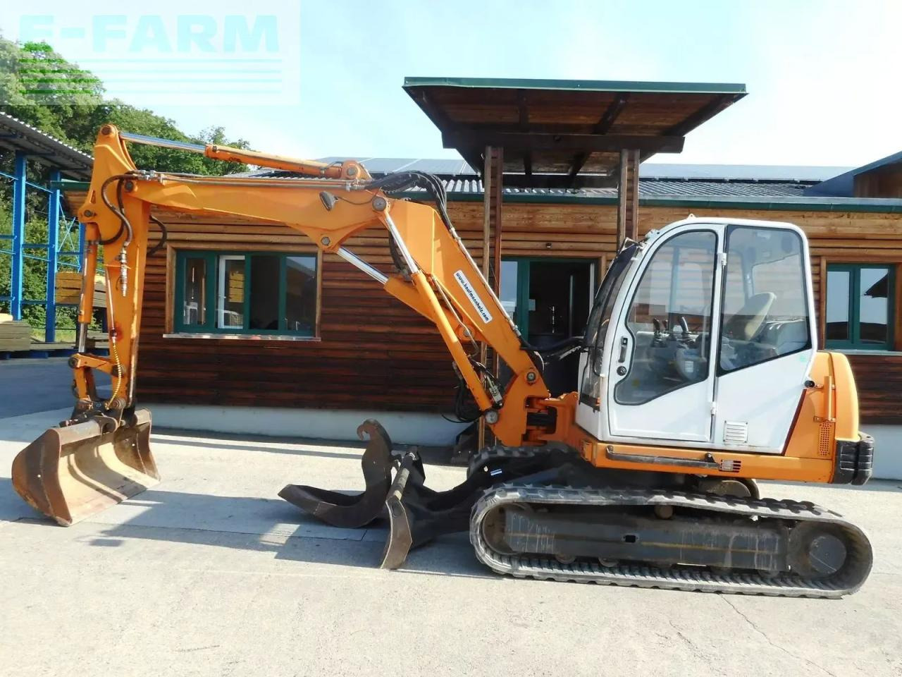 Neuson 8002rd ( 7.900kg ) hydr. sw + verstellausleger - מיני מחפר: תמונה 1 Neuson 8002rd ( 7.900kg ) hydr. sw + verstellausleger - מיני מחפר: תמונה 1