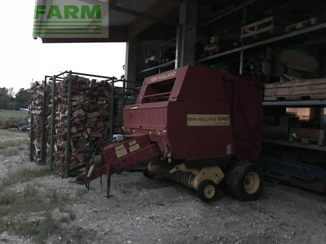 New Holland 640 B Bale Command - מכונת צרור מרובעת: תמונה 2 New Holland 640 B Bale Command - מכונת צרור מרובעת: תמונה 2