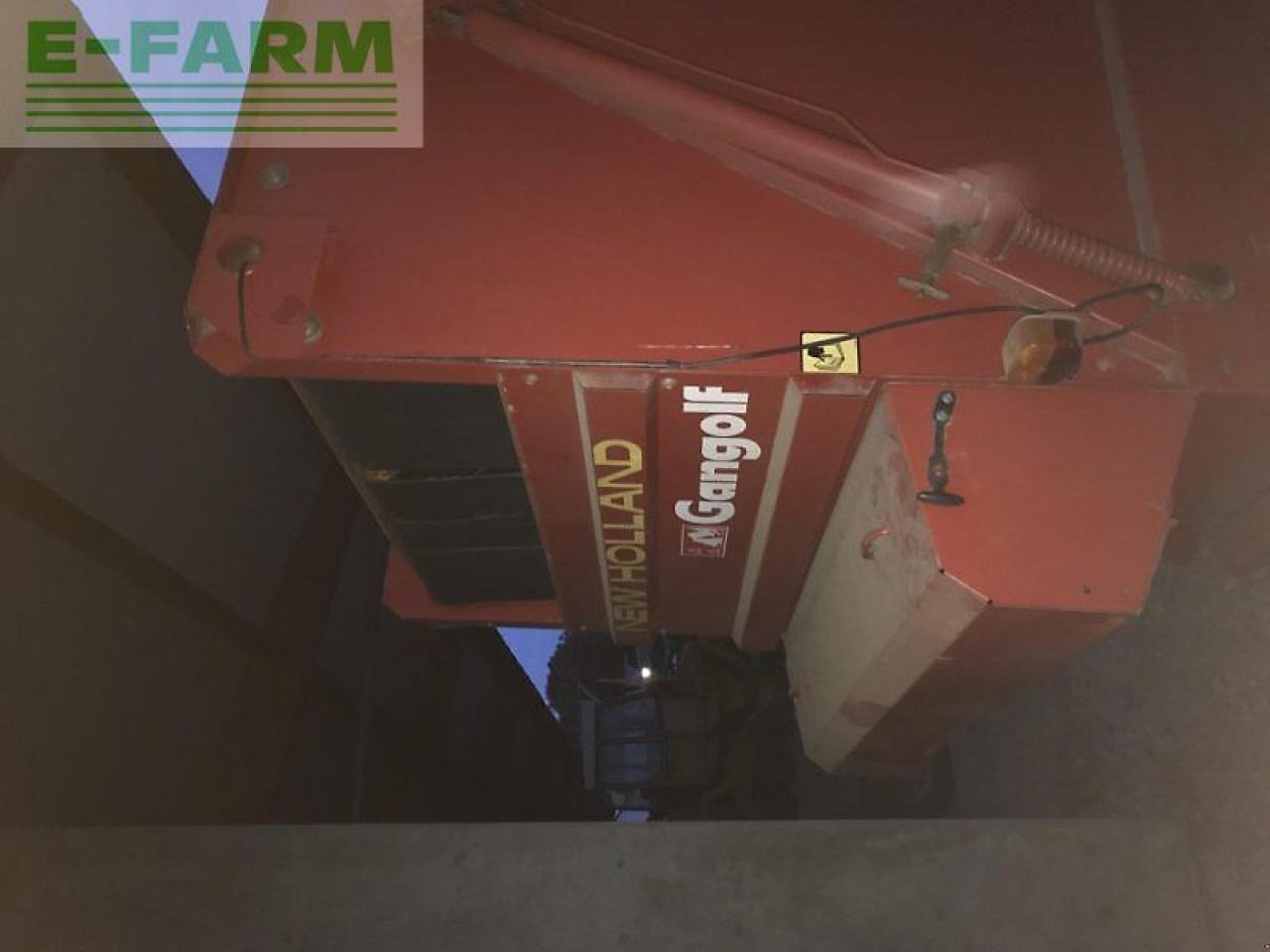 New Holland 640 B Bale Command - מכונת צרור מרובעת: תמונה 4 New Holland 640 B Bale Command - מכונת צרור מרובעת: תמונה 4