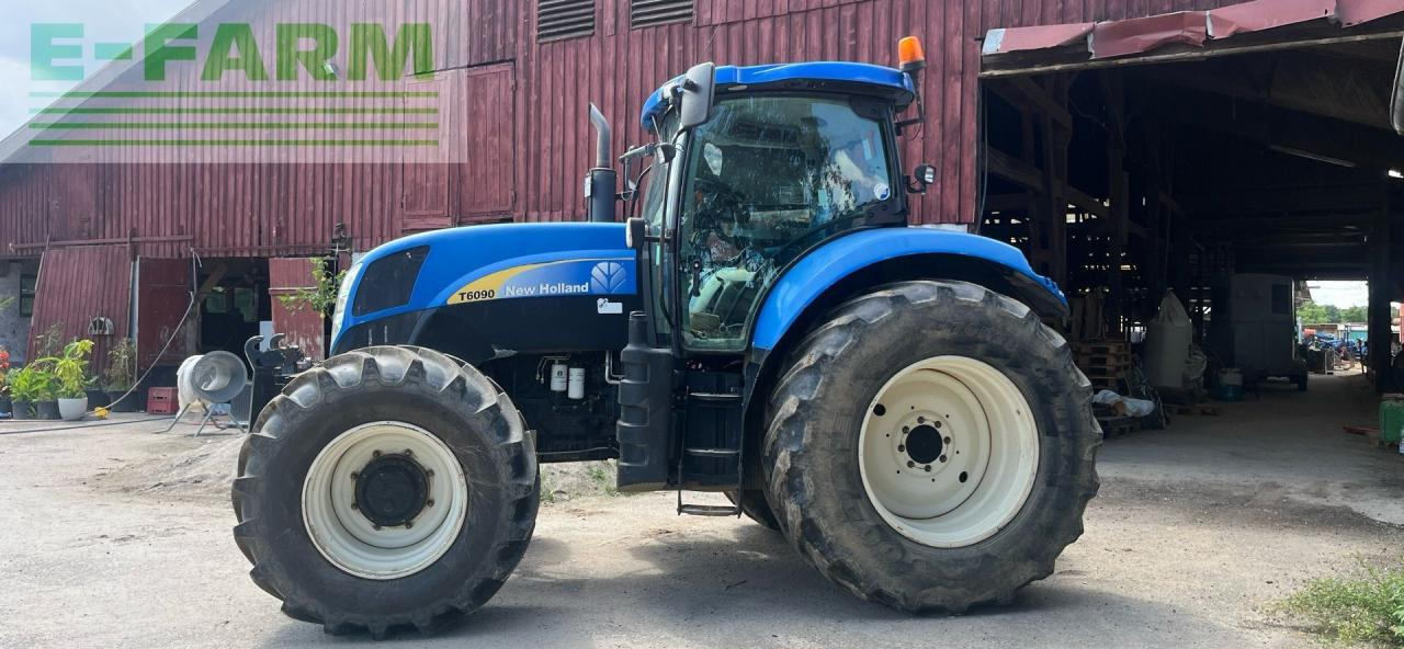 New Holland T6090 - טרקטור חקלאי: תמונה 2 New Holland T6090 - טרקטור חקלאי: תמונה 2