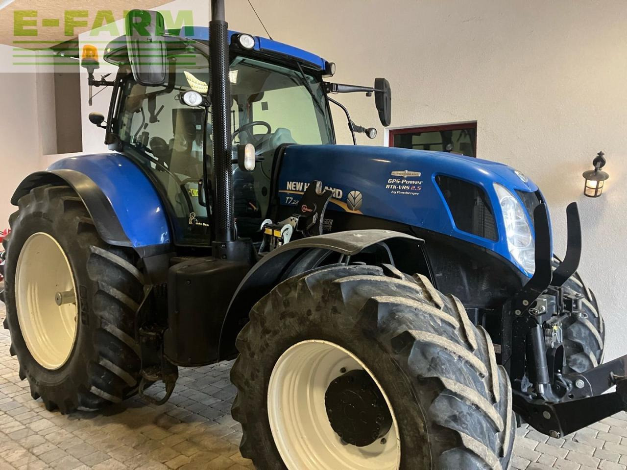 New Holland T7.220 - טרקטור חקלאי: תמונה 3 New Holland T7.220 - טרקטור חקלאי: תמונה 3