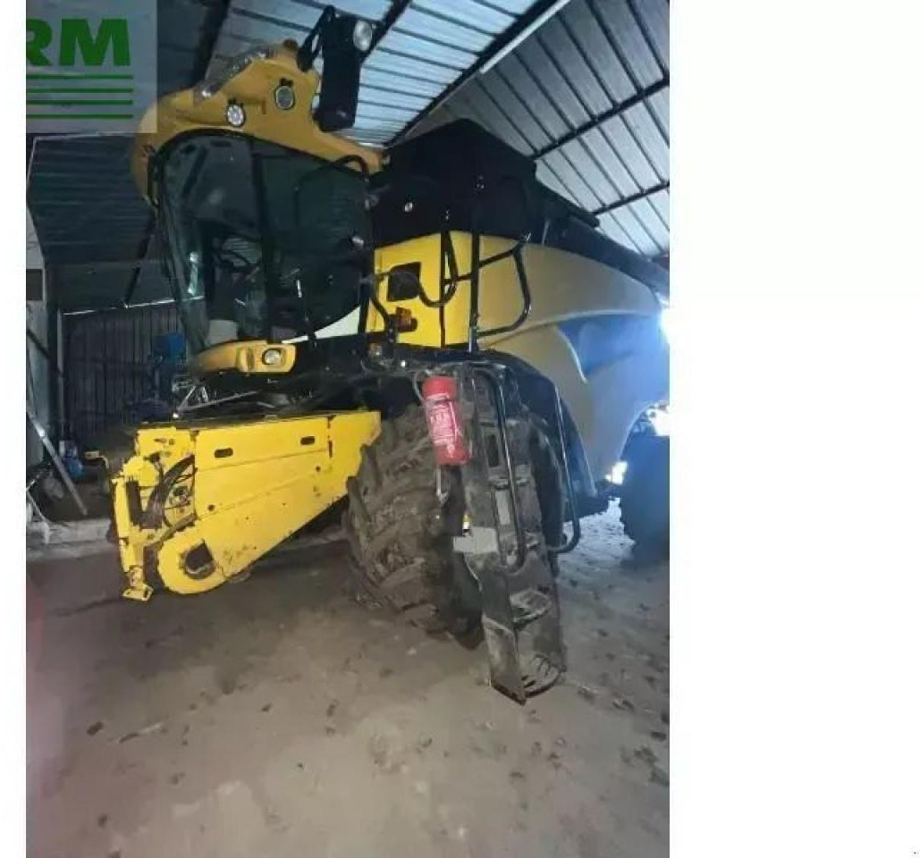 New Holland cr980 - מקצרת קומבינה: תמונה 1 New Holland cr980 - מקצרת קומבינה: תמונה 1