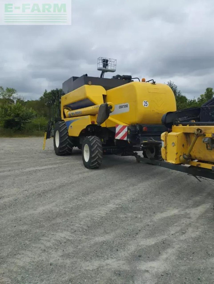 New Holland csx 7050 - מקצרת קומבינה: תמונה 4 New Holland csx 7050 - מקצרת קומבינה: תמונה 4