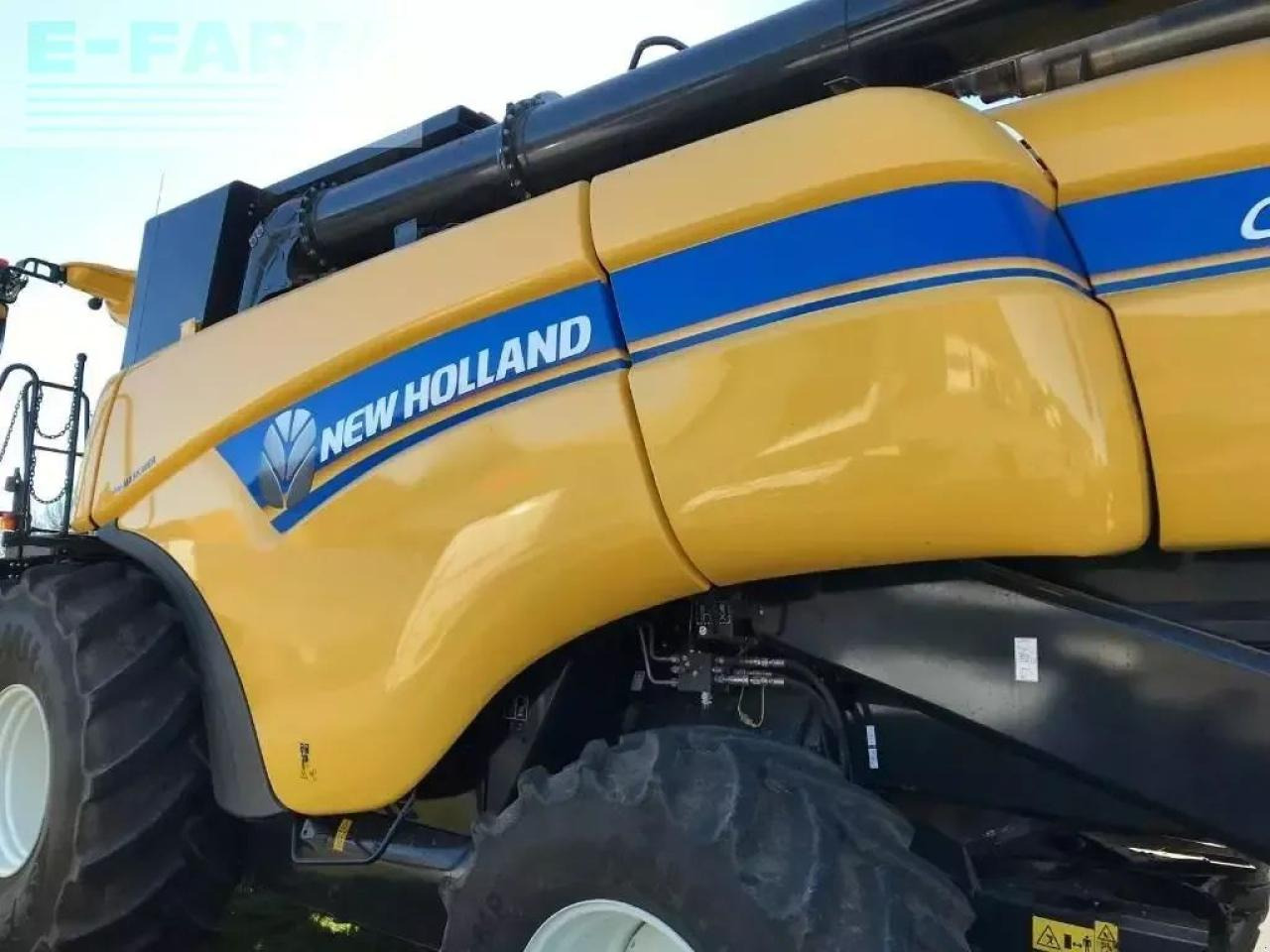 New Holland cx 8.90 slh - מקצרת קומבינה: תמונה 4 New Holland cx 8.90 slh - מקצרת קומבינה: תמונה 4