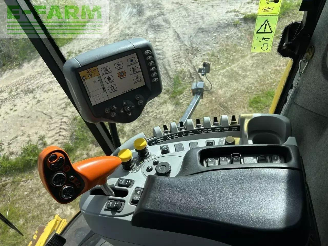 New Holland cx 8090 - מקצרת קומבינה: תמונה 5 New Holland cx 8090 - מקצרת קומבינה: תמונה 5