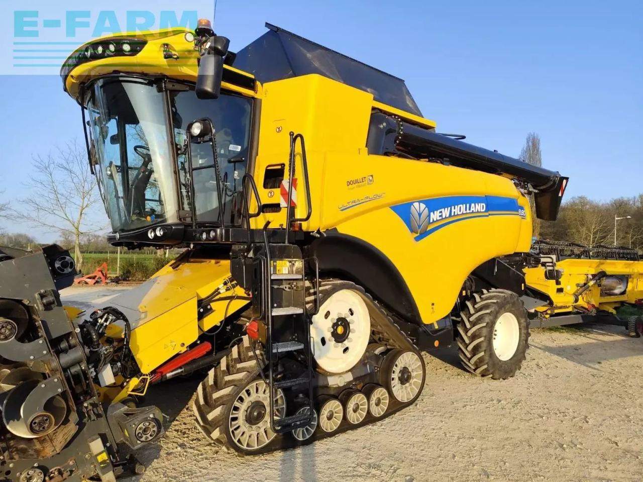 New Holland cx8.80smarttrax - מקצרת קומבינה: תמונה 1 New Holland cx8.80smarttrax - מקצרת קומבינה: תמונה 1