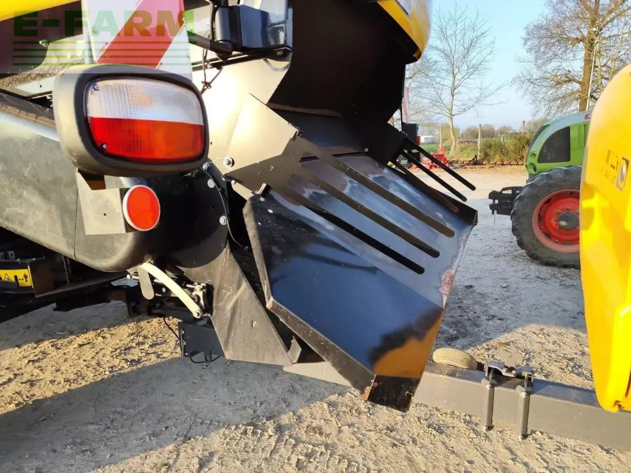 New Holland cx8.80smarttrax - מקצרת קומבינה: תמונה 5 New Holland cx8.80smarttrax - מקצרת קומבינה: תמונה 5