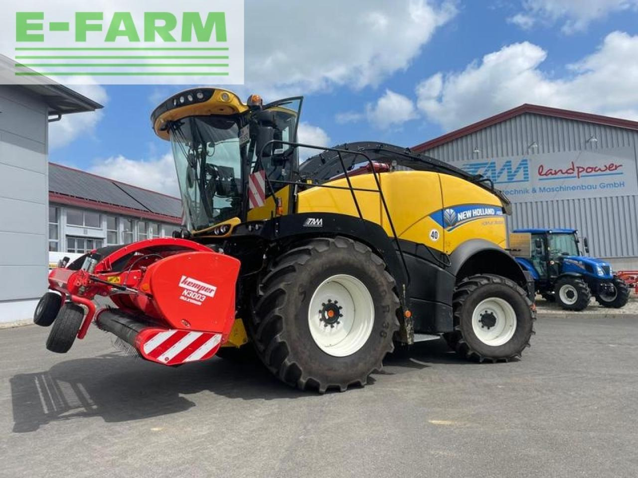 New Holland fr 550 häcksler inkl. kemper pickup mais gebiss - מקצרת מספוא: תמונה 1 New Holland fr 550 häcksler inkl. kemper pickup mais gebiss - מקצרת מספוא: תמונה 1