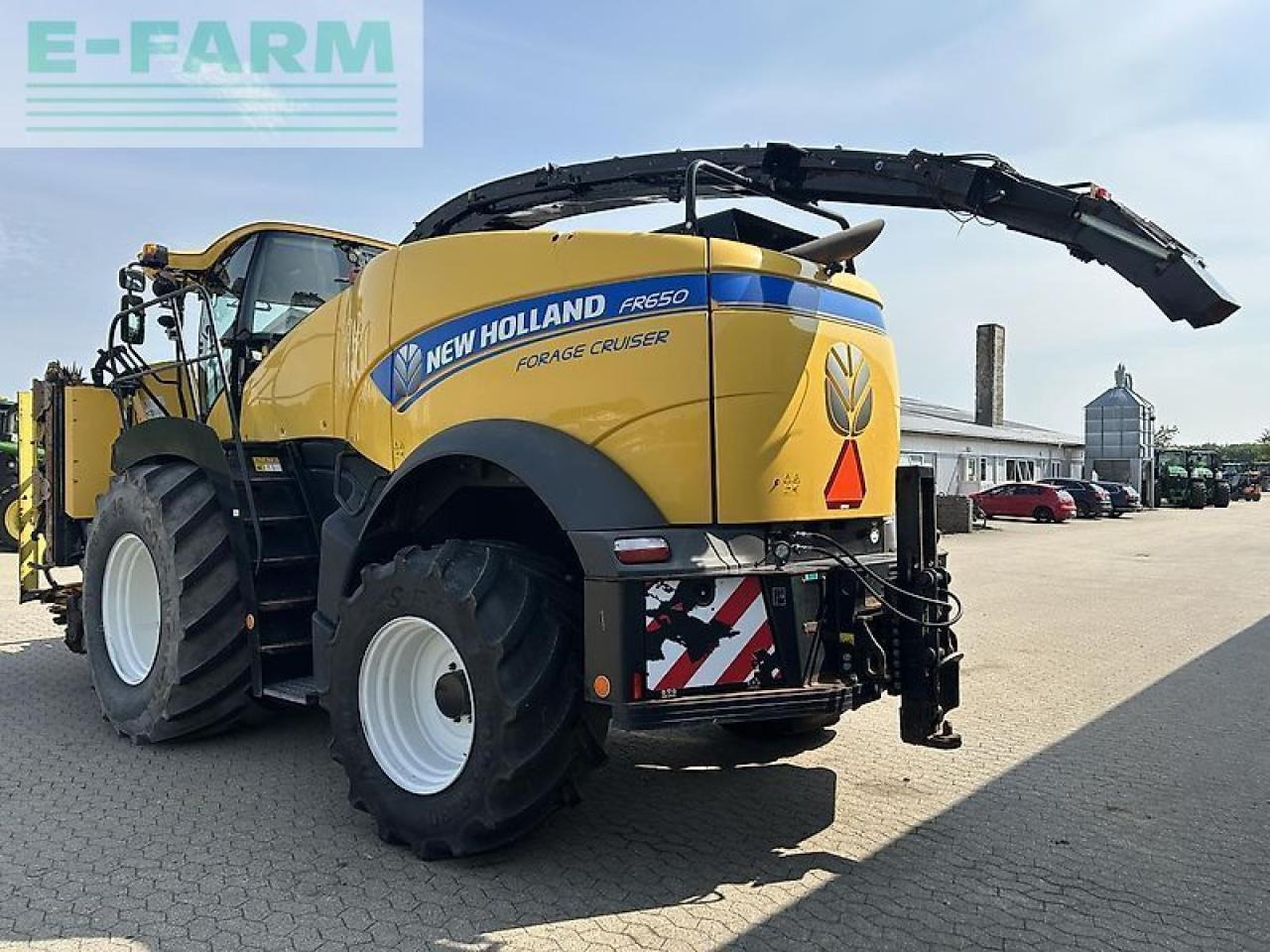 New Holland fr 650 - מקצרת מספוא: תמונה 2 New Holland fr 650 - מקצרת מספוא: תמונה 2