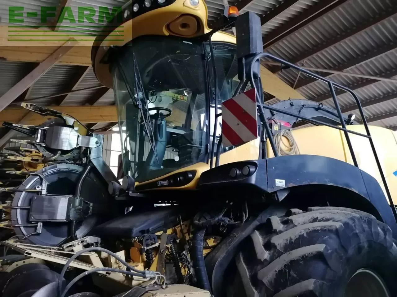 New Holland fr650 - מקצרת מספוא: תמונה 5 New Holland fr650 - מקצרת מספוא: תמונה 5