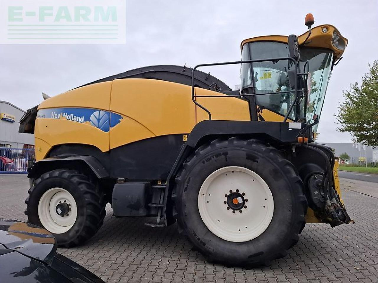 New Holland fr9060 / fr 9060 mit allrad - מקצרת מספוא: תמונה 5 New Holland fr9060 / fr 9060 mit allrad - מקצרת מספוא: תמונה 5