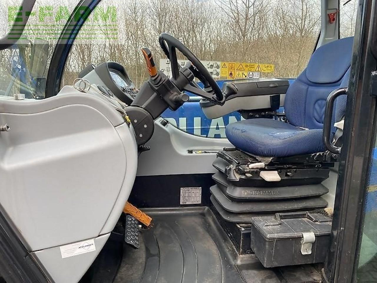 New Holland lm 7.42 - מפעיל טלסקופי: תמונה 5 New Holland lm 7.42 - מפעיל טלסקופי: תמונה 5