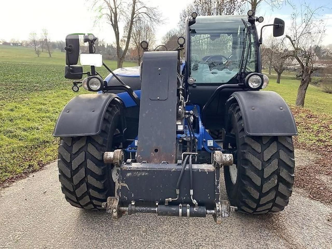 New Holland lm 7.42 - מפעיל טלסקופי: תמונה 4 New Holland lm 7.42 - מפעיל טלסקופי: תמונה 4