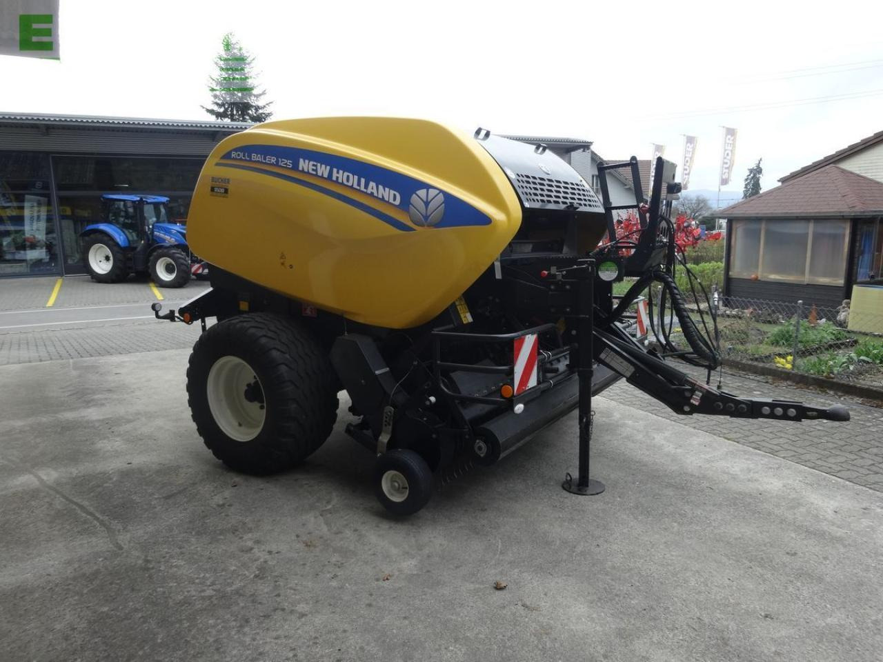 New Holland rb 125 s - מכונת צרור מרובעת: תמונה 3 New Holland rb 125 s - מכונת צרור מרובעת: תמונה 3