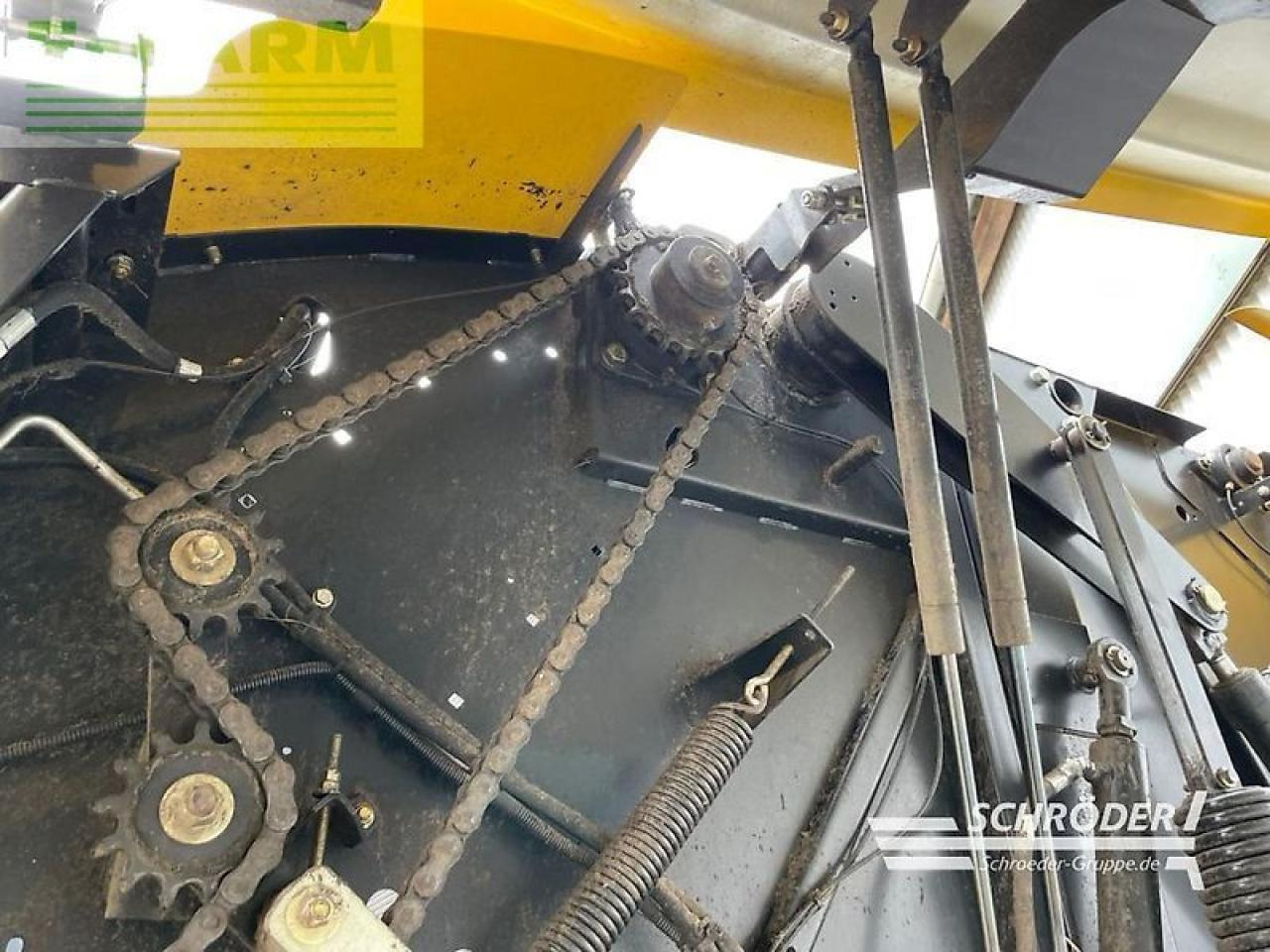 מכונת צרור מרובעת New Holland roll-belt 180 cropcutter: תמונה 16