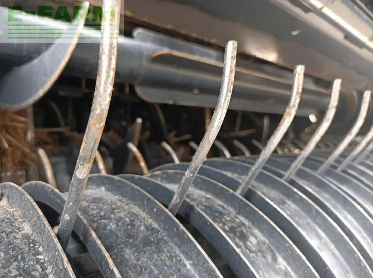 New Holland rolt belt 180 superfeed - מכונת צרור מרובעת: תמונה 4 New Holland rolt belt 180 superfeed - מכונת צרור מרובעת: תמונה 4