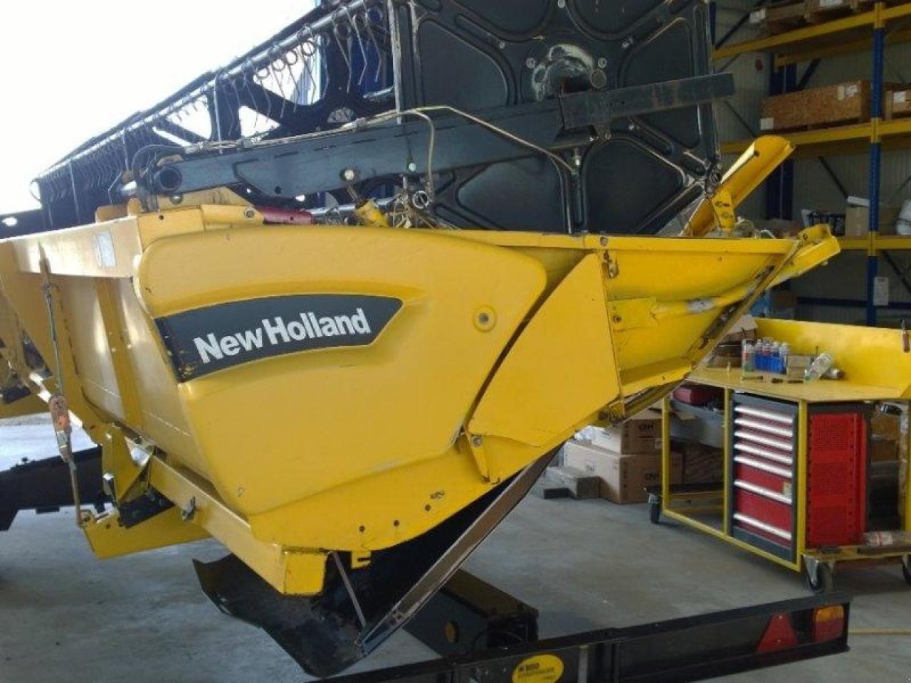 New Holland schneidwerk 7,32 m - ראש תבואה: תמונה 4 New Holland schneidwerk 7,32 m - ראש תבואה: תמונה 4