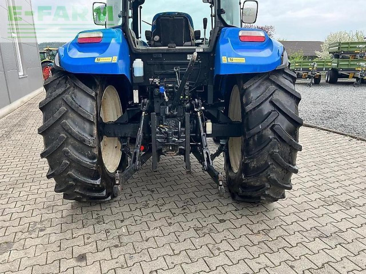 New Holland t 5.95 - טרקטור חקלאי: תמונה 5 New Holland t 5.95 - טרקטור חקלאי: תמונה 5