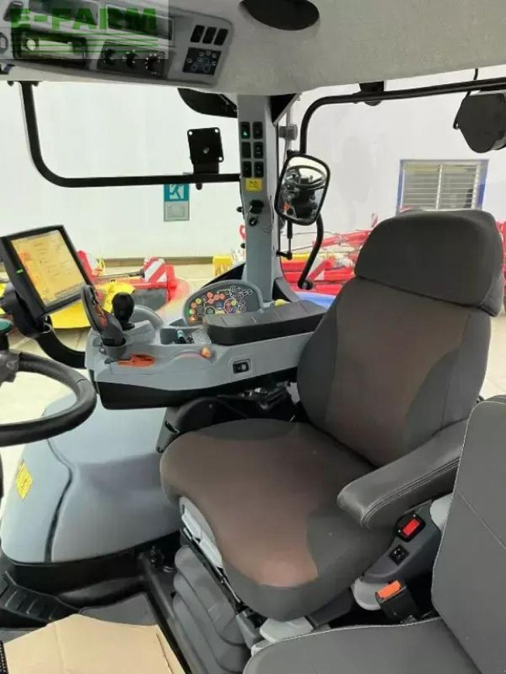 New Holland t 7.260 autocommand gps - טרקטור חקלאי: תמונה 5 New Holland t 7.260 autocommand gps - טרקטור חקלאי: תמונה 5