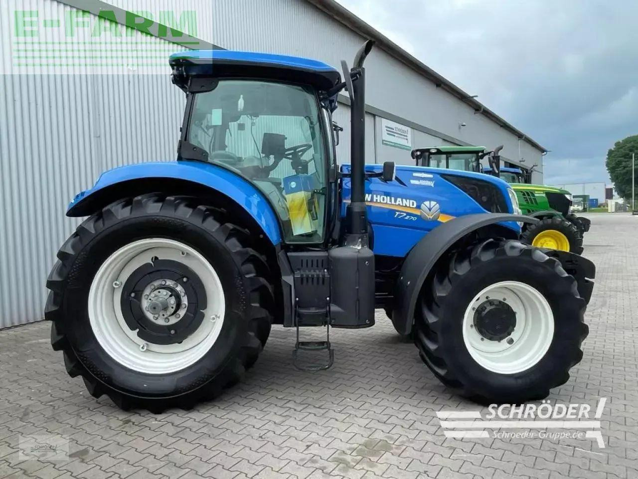 New Holland t 7.270 autocommand - טרקטור חקלאי: תמונה 2 New Holland t 7.270 autocommand - טרקטור חקלאי: תמונה 2