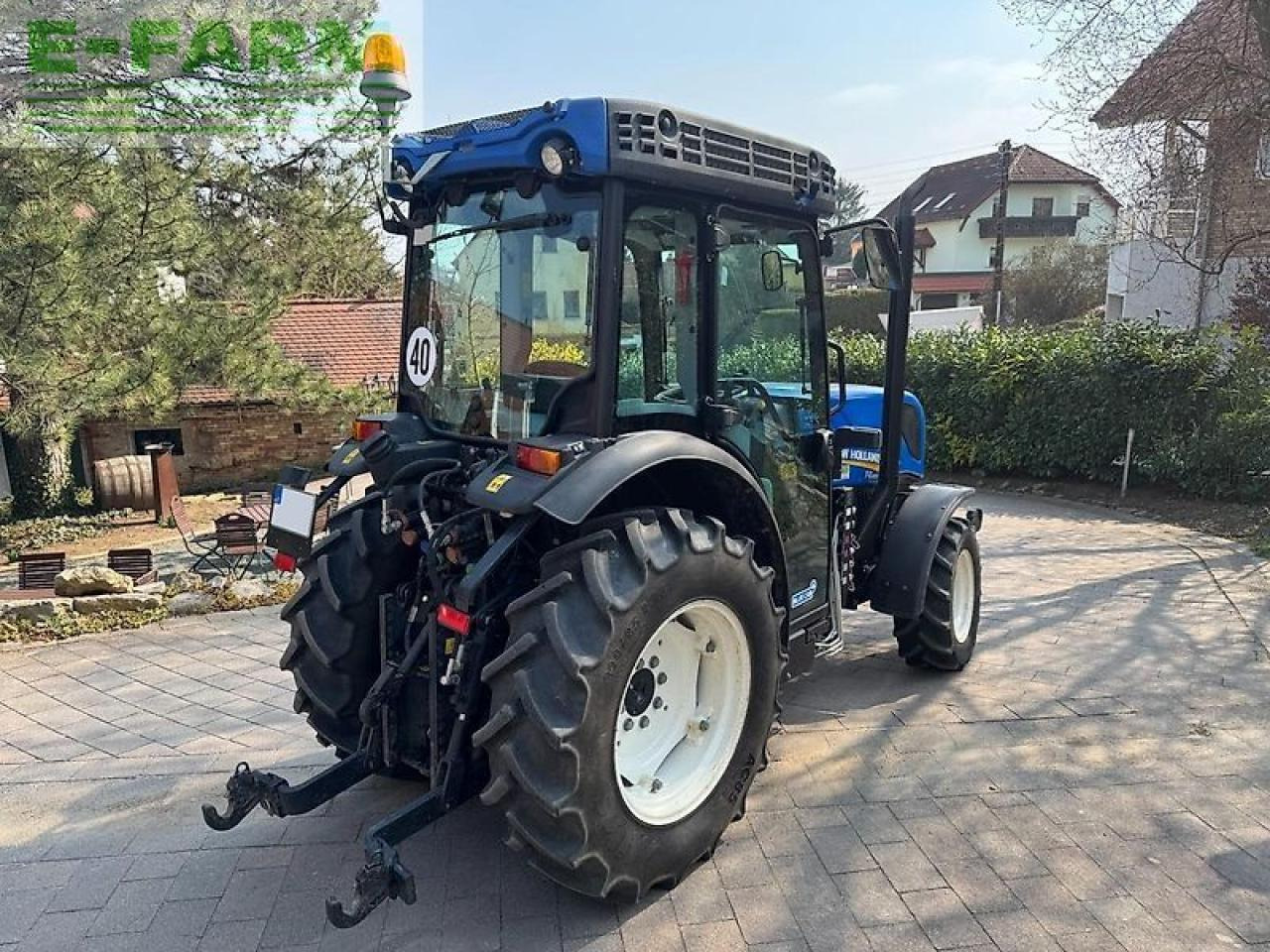 New Holland t4.110 v schmalspur V - טרקטור חקלאי: תמונה 3 New Holland t4.110 v schmalspur V - טרקטור חקלאי: תמונה 3