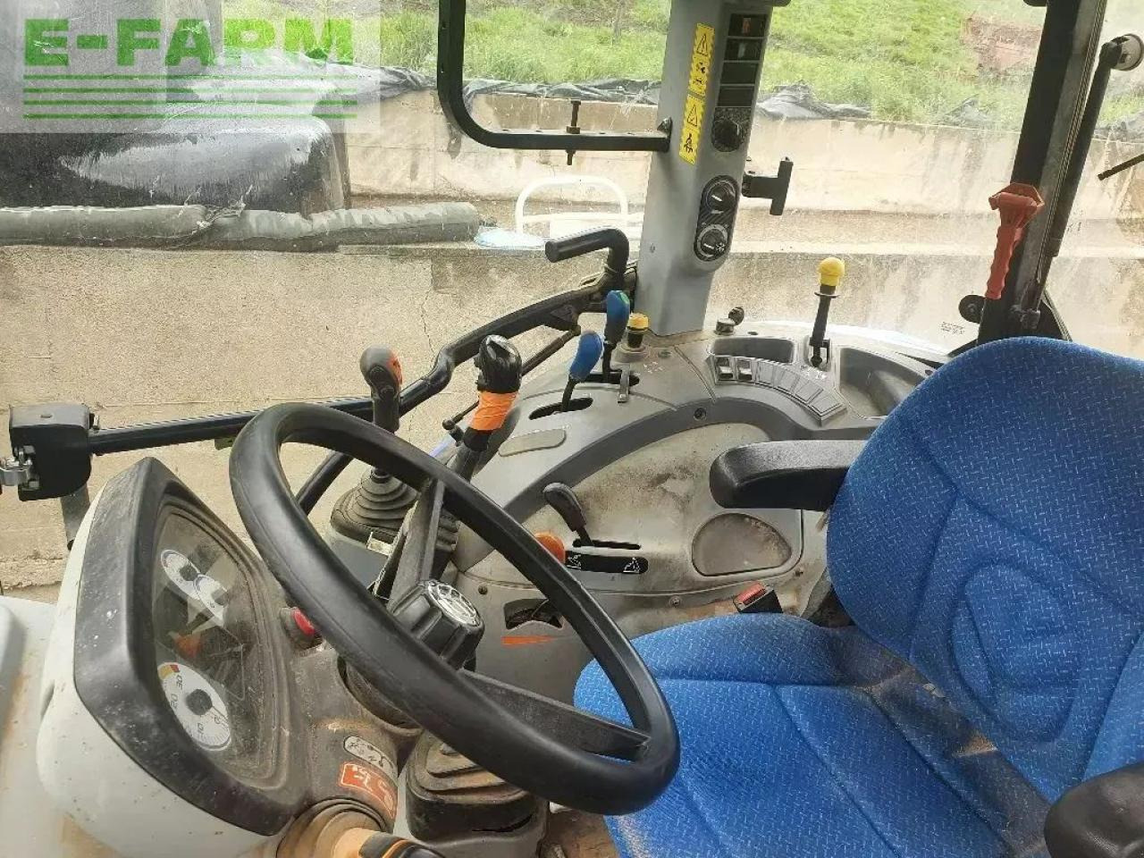 New Holland t4-85 - טרקטור חקלאי: תמונה 3 New Holland t4-85 - טרקטור חקלאי: תמונה 3