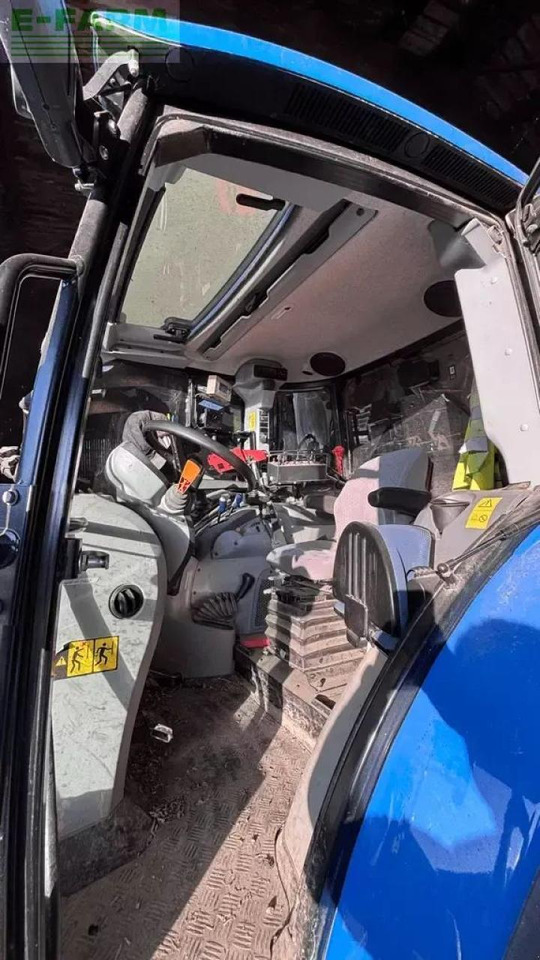 New Holland t5.100 dual command - טרקטור חקלאי: תמונה 3 New Holland t5.100 dual command - טרקטור חקלאי: תמונה 3