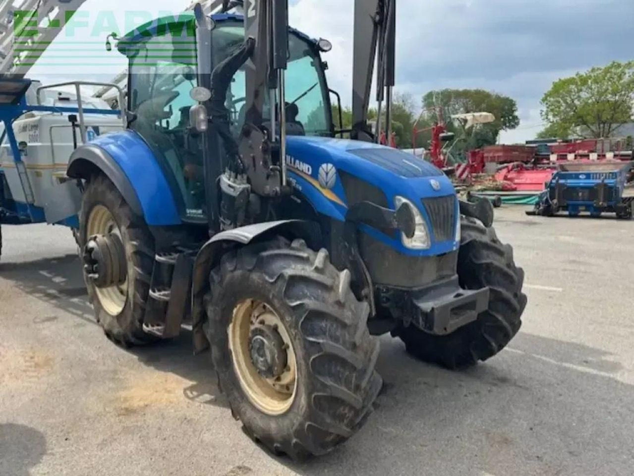 New Holland t5.105 ec EC - טרקטור חקלאי: תמונה 3 New Holland t5.105 ec EC - טרקטור חקלאי: תמונה 3