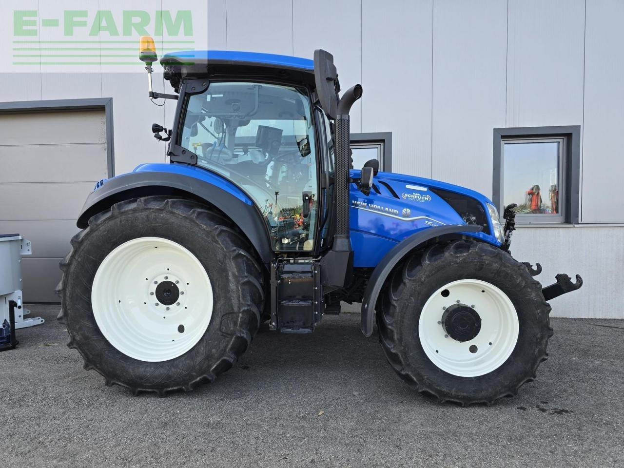 טרקטור חקלאי New Holland t5.120 dynamic command (stage v): תמונה 15