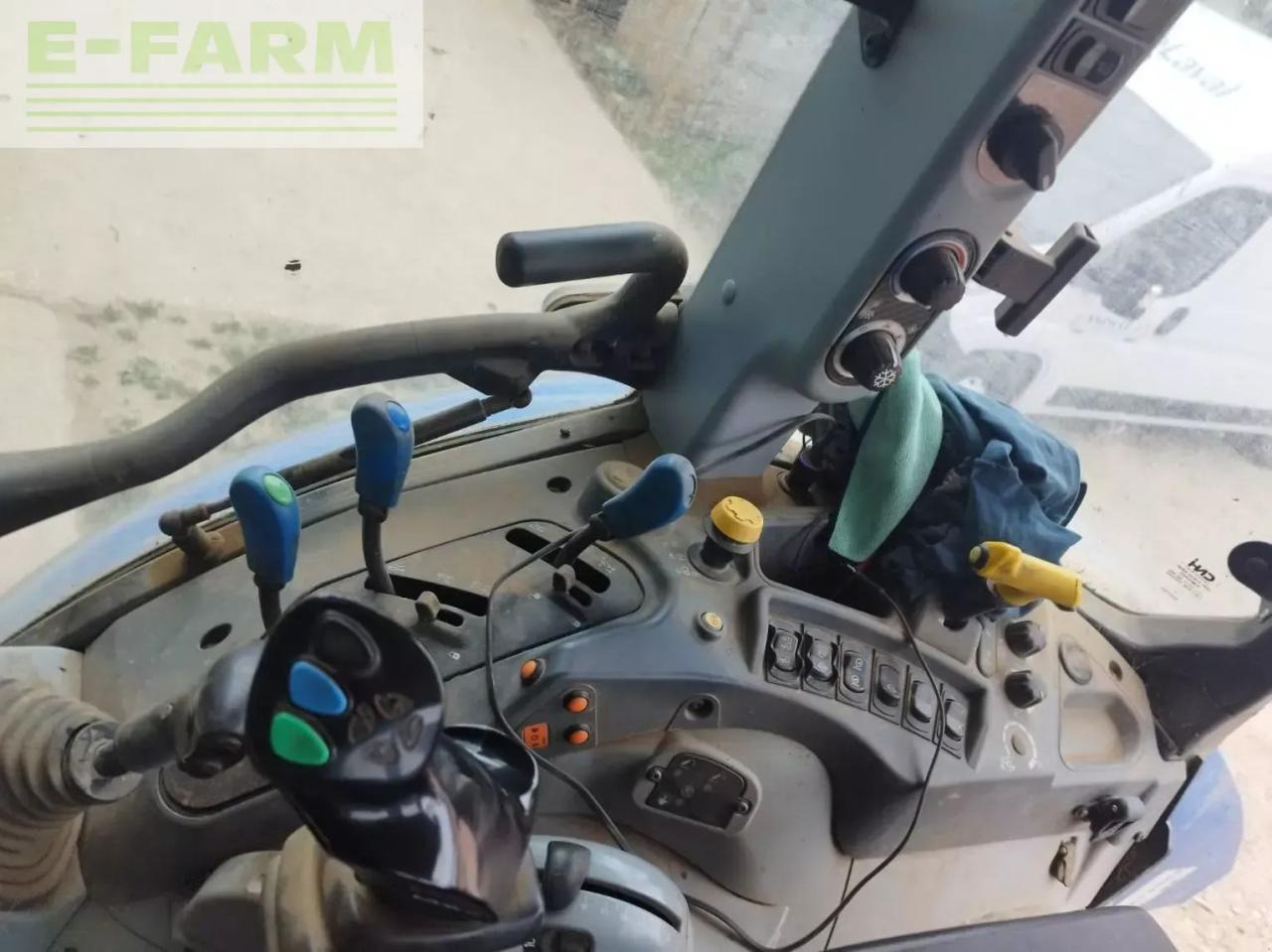 New Holland t5 120 ec EC - טרקטור חקלאי: תמונה 5 New Holland t5 120 ec EC - טרקטור חקלאי: תמונה 5