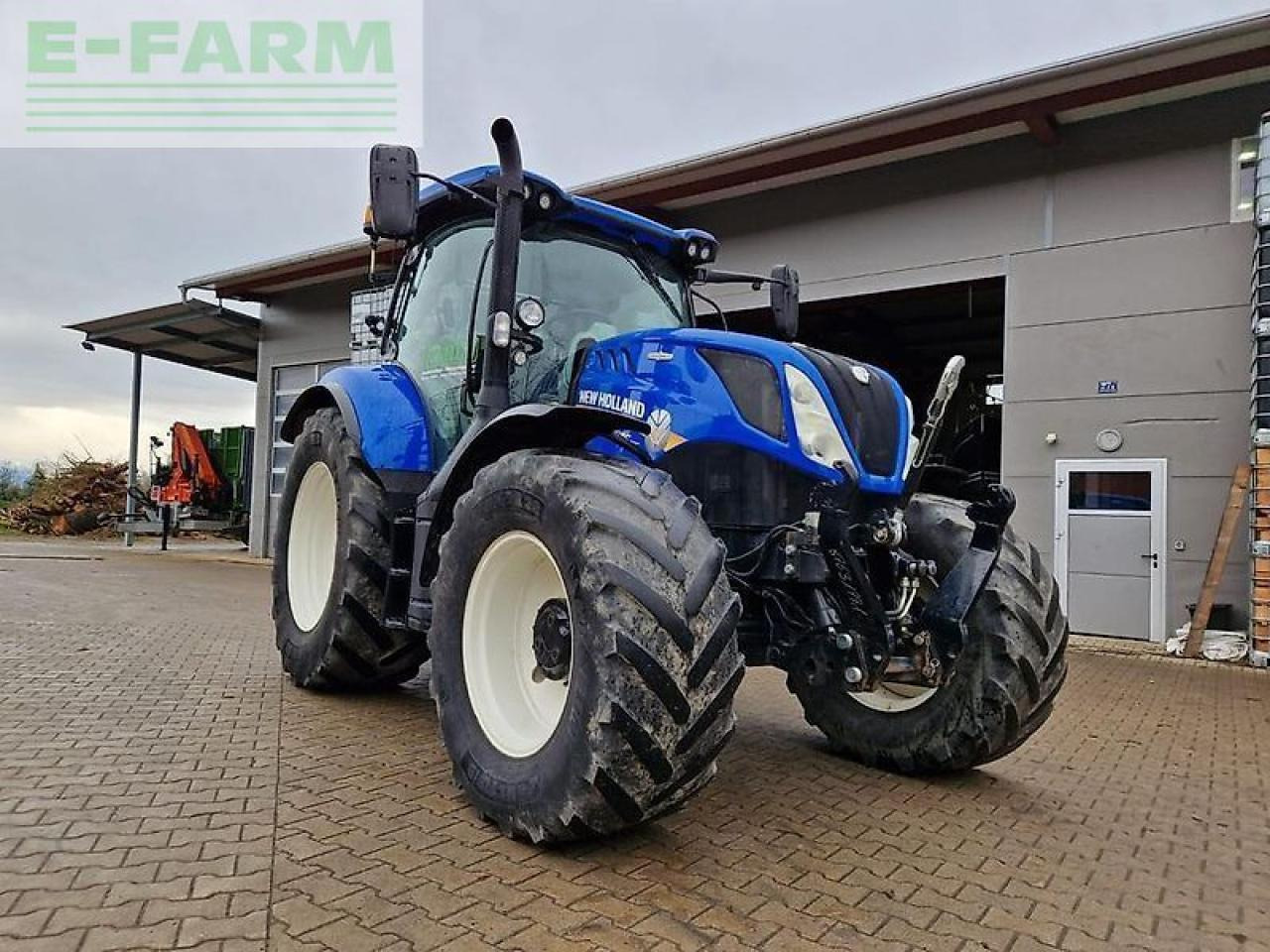 New Holland t6.155 ac *stufenloses getriebe* jung gebraucht - טרקטור חקלאי: תמונה 1 New Holland t6.155 ac *stufenloses getriebe* jung gebraucht - טרקטור חקלאי: תמונה 1