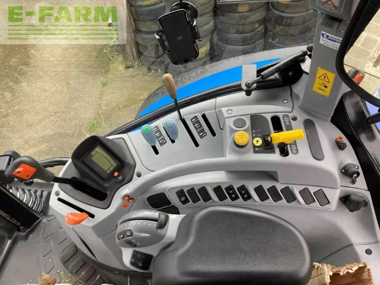 New Holland t6.155 electro command - טרקטור חקלאי: תמונה 5 New Holland t6.155 electro command - טרקטור חקלאי: תמונה 5