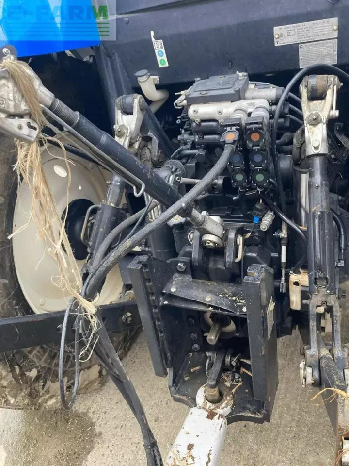 New Holland t6.155 electro command - טרקטור חקלאי: תמונה 3 New Holland t6.155 electro command - טרקטור חקלאי: תמונה 3