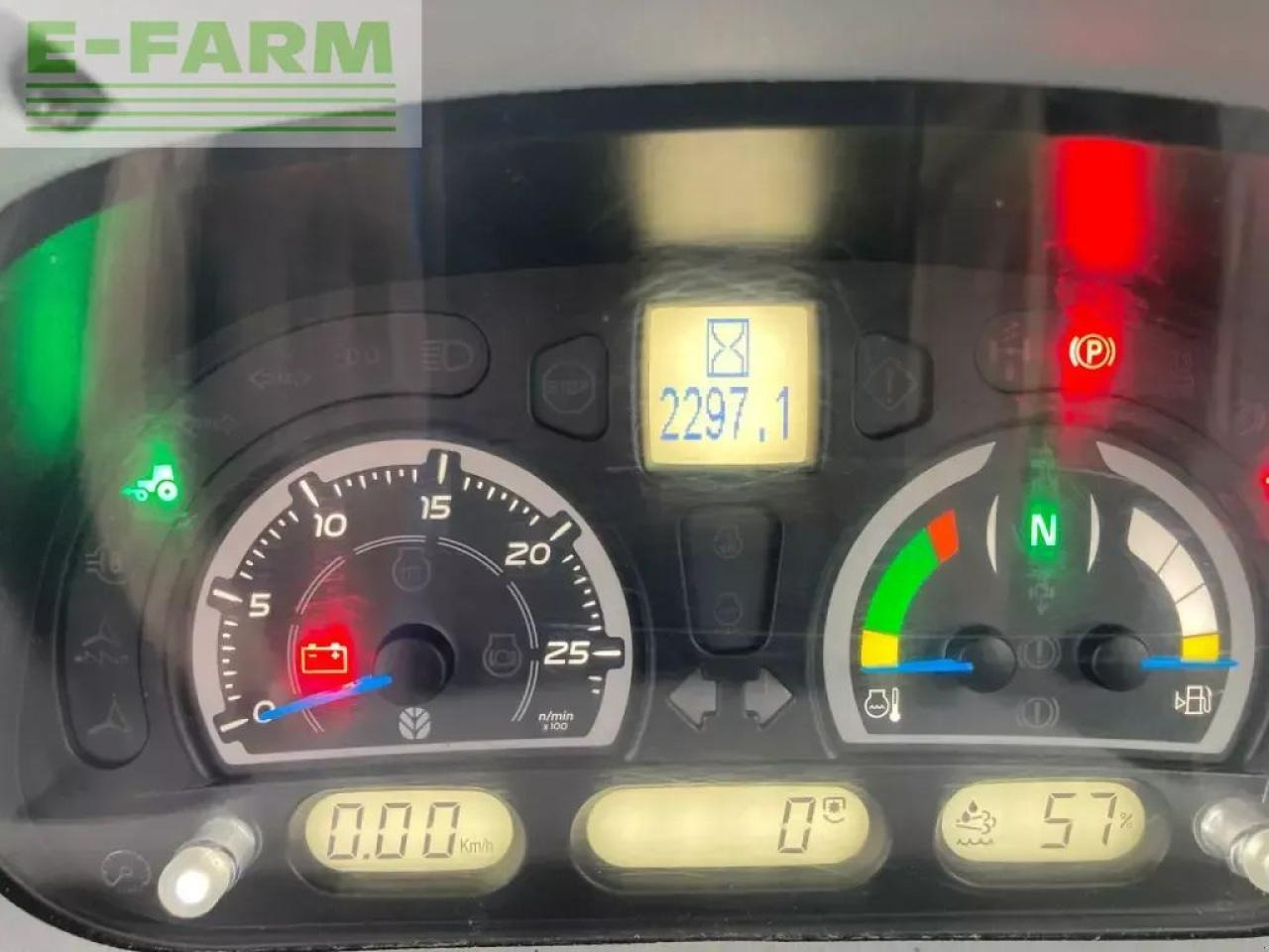 New Holland t6.155 - טרקטור חקלאי: תמונה 2 New Holland t6.155 - טרקטור חקלאי: תמונה 2