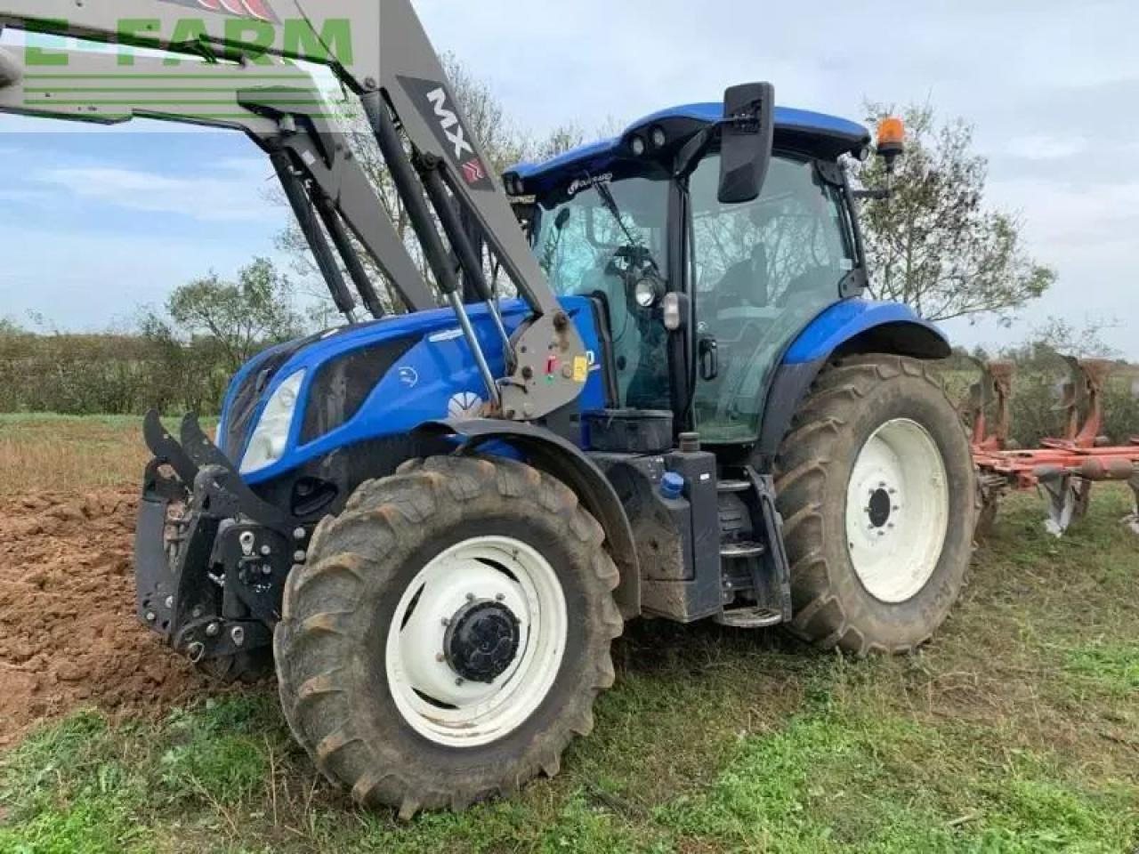New Holland t6-155ac - טרקטור חקלאי: תמונה 2 New Holland t6-155ac - טרקטור חקלאי: תמונה 2