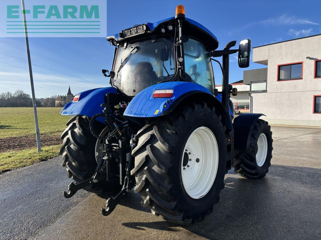 New Holland t6.180 auto command (stage v) - טרקטור חקלאי: תמונה 5 New Holland t6.180 auto command (stage v) - טרקטור חקלאי: תמונה 5