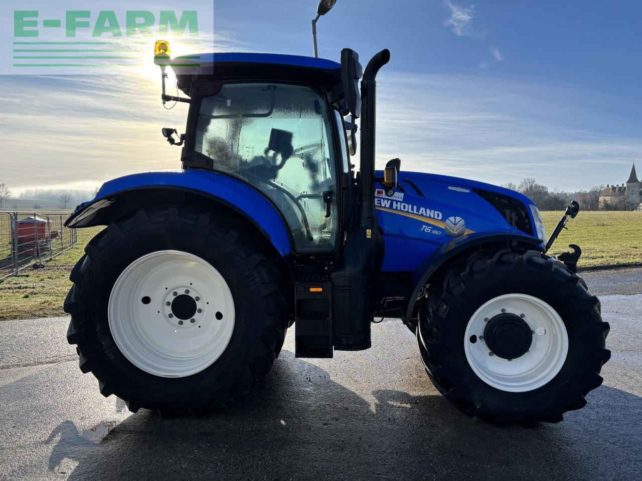 New Holland t6.180 auto command (stage v) - טרקטור חקלאי: תמונה 4 New Holland t6.180 auto command (stage v) - טרקטור חקלאי: תמונה 4